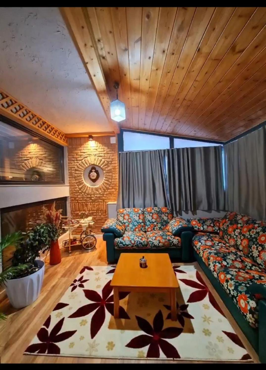 Vila Mariss Korce Room photo